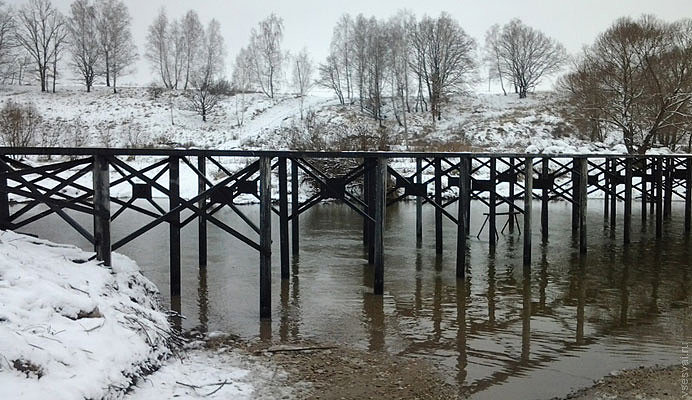 Свайные мосты: надежное решение для преодоления водных преград в Краснотурьинске от 55919 руб
